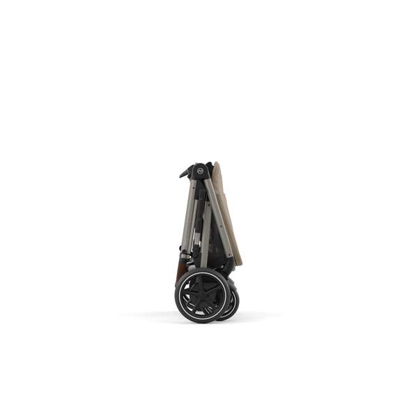 Das Bild zeigt den Cybex Platinum e-Gazelle Kinderwagen im komplett zusammengeklappten Zustand.