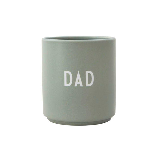 Produktbild: Favourite Cups - DAD von DesignLetters im Onlineshop von dasMikruli - Dein Shop für Baby Erstausstattung