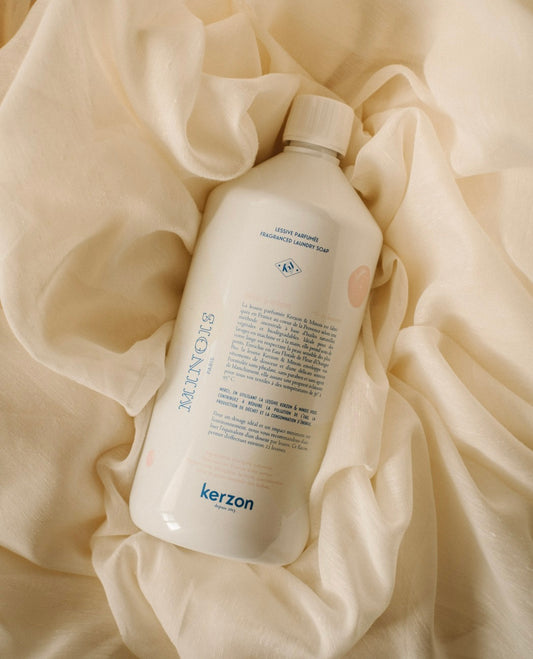 Produktbild: Waschmittel - 1000 ml von minois paris im Onlineshop von dasMikruli - Dein Shop für Baby Erstausstattung