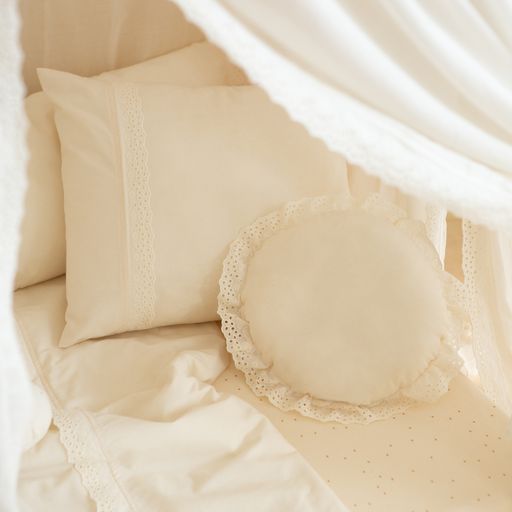 Produktbild: Vera Eyelet Bettbezug 100x150 von NOBODINOZ im Onlineshop von dasMikruli - Dein Shop für Baby Erstausstattung