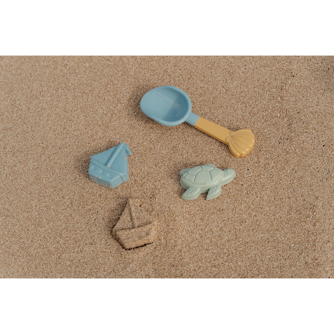 Produktbild: Little Dutch - Strandset Schaufel und Sandförmchen von little dutch im Onlineshop von dasMikruli - Dein Shop für Baby Erstausstattung