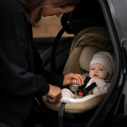 Thule Urban Glide 4 5-in-1 Travel Set – Babywanne, Babyschale & ISOFIX Basis