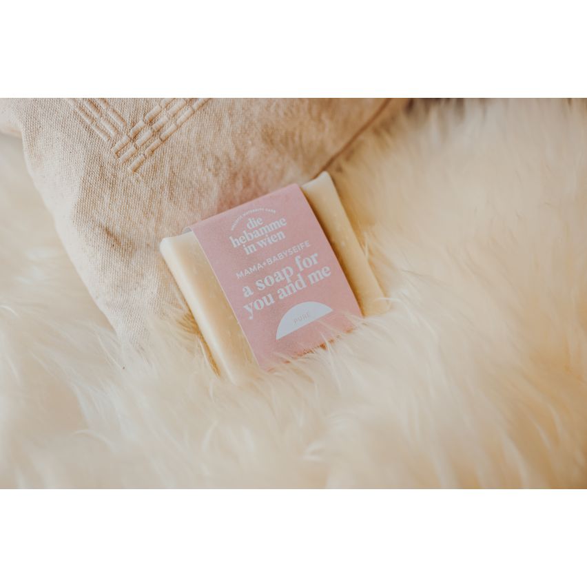 Produktbild: die Hebamme in Wien - A soap for mommy - pure von die Hebamme in Wien im Onlineshop von dasMikruli - Dein Shop für Baby Erstausstattung