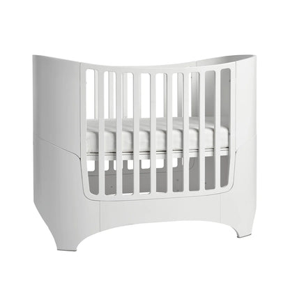 Produktbild: Leander Classic™ Baby-Juniorbett 0-7 Jahre von Leander im Onlineshop von dasMikruli - Dein Shop für Baby Erstausstattung