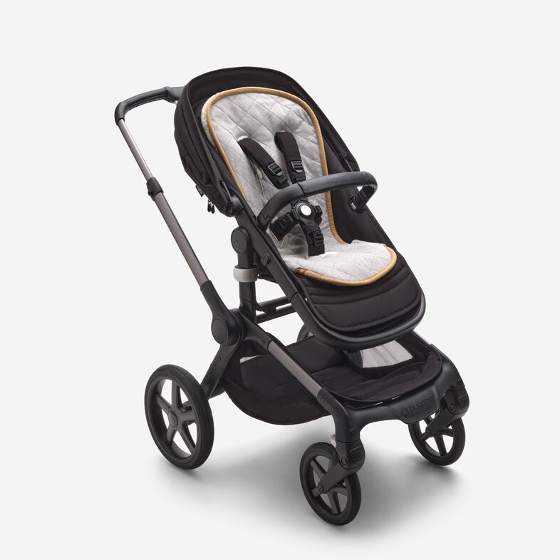 Produktbild: Bugaboo Woll-Sitzauflage von Bugaboo im Onlineshop von dasMikruli - Dein Shop für Baby Erstausstattung