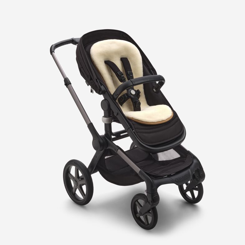 Produktbild: Bugaboo Woll-Sitzauflage von Bugaboo im Onlineshop von dasMikruli - Dein Shop für Baby Erstausstattung