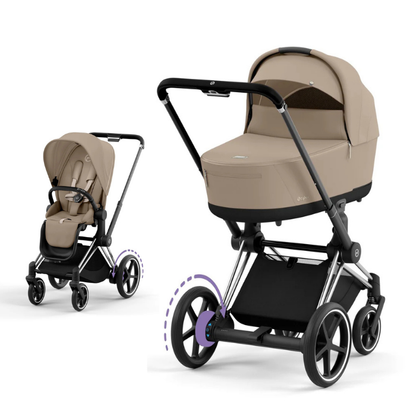 Cybex e-Priam Kinderwagen mit Babywanne und Sportsitz in der Farbe Cozy Beige und Chrome Black Details Rahmen.