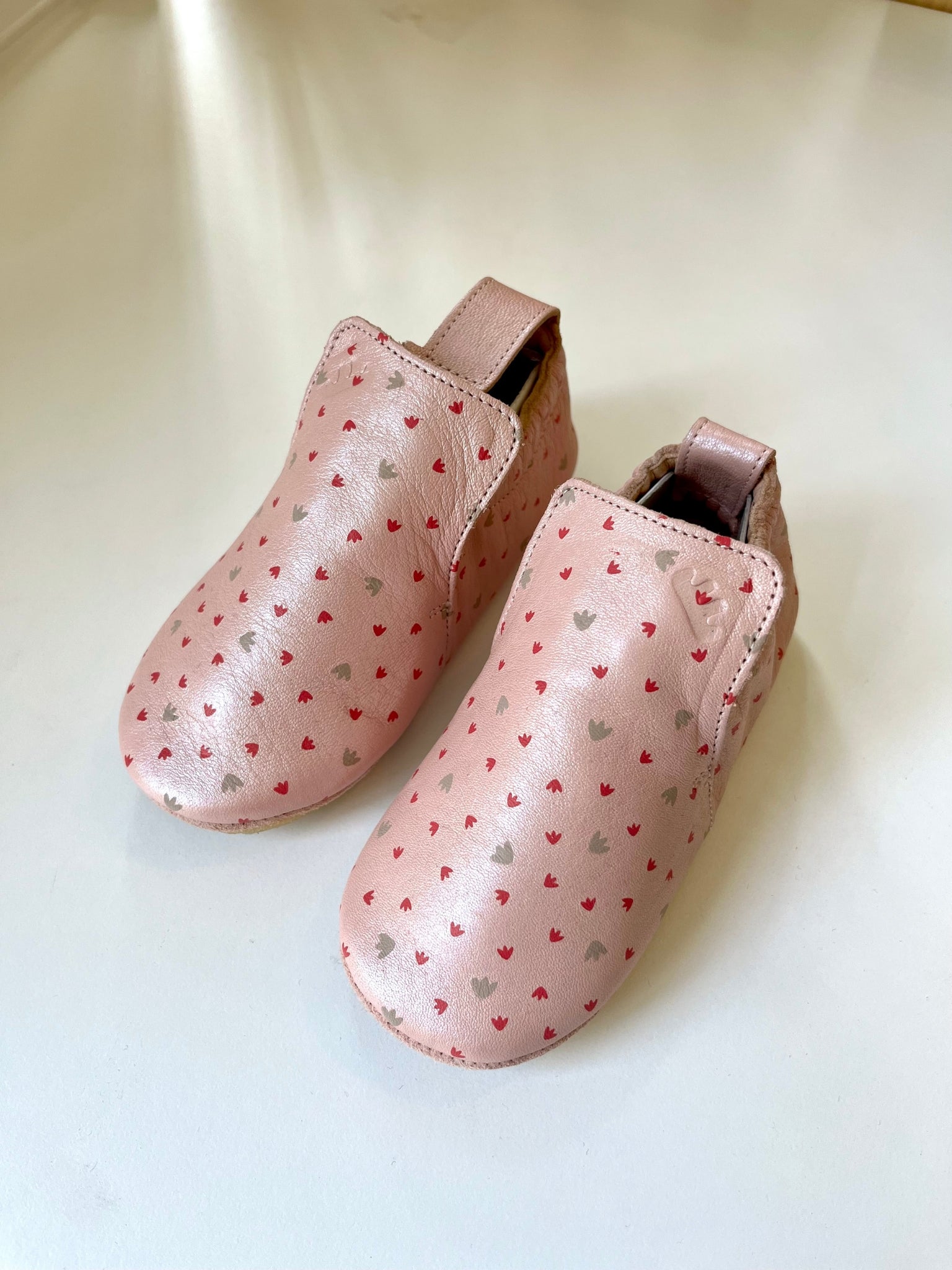 Produktbild: Easy Peasy - BLUBLU MOU ROSE PALMETTE von easy peasy im Onlineshop von dasMikruli - Dein Shop für Baby Erstausstattung