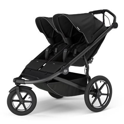 Thule Urban Glide 3 Double Kinderwagen in Schwarz – Sportlicher Zwillings- und Geschwisterwagen mit großen Lufträdern, verstellbarem Schiebebügel und Allradfederung für komfortables Fahren