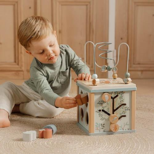 Produktbild: little dutch - Holz-Aktivitäten-Würfel forest friends von little dutch im Onlineshop von dasMikruli - Dein Shop für Baby Erstausstattung