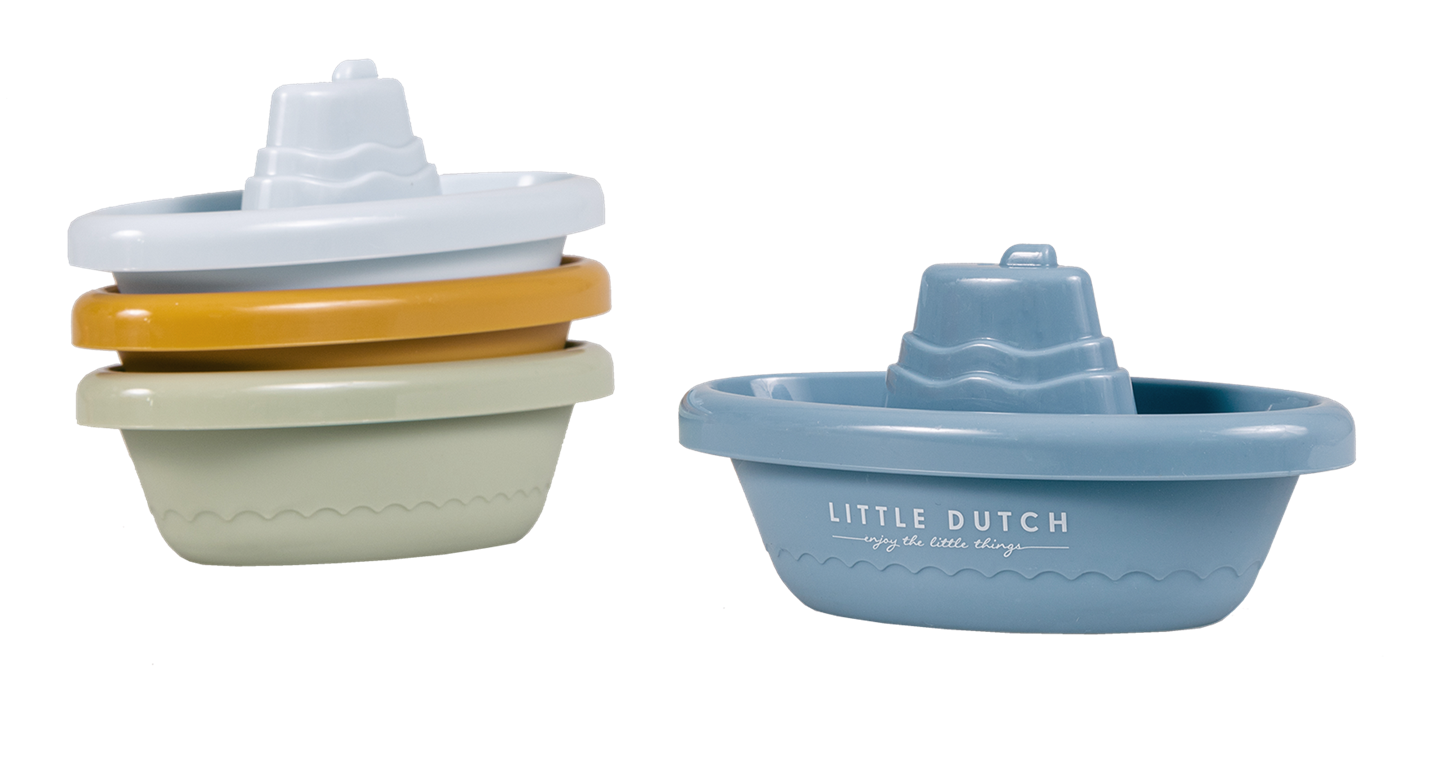 Ahoi Käpt‘n! So wird das Baden mit diesem super lustigen Set Badebötchen-Set zum Höhepunkt des Tages. Die fröhliche Flotte besteht aus vier verschiedenen Farben und sorgt für die nötige Abwechslung beim Baden.